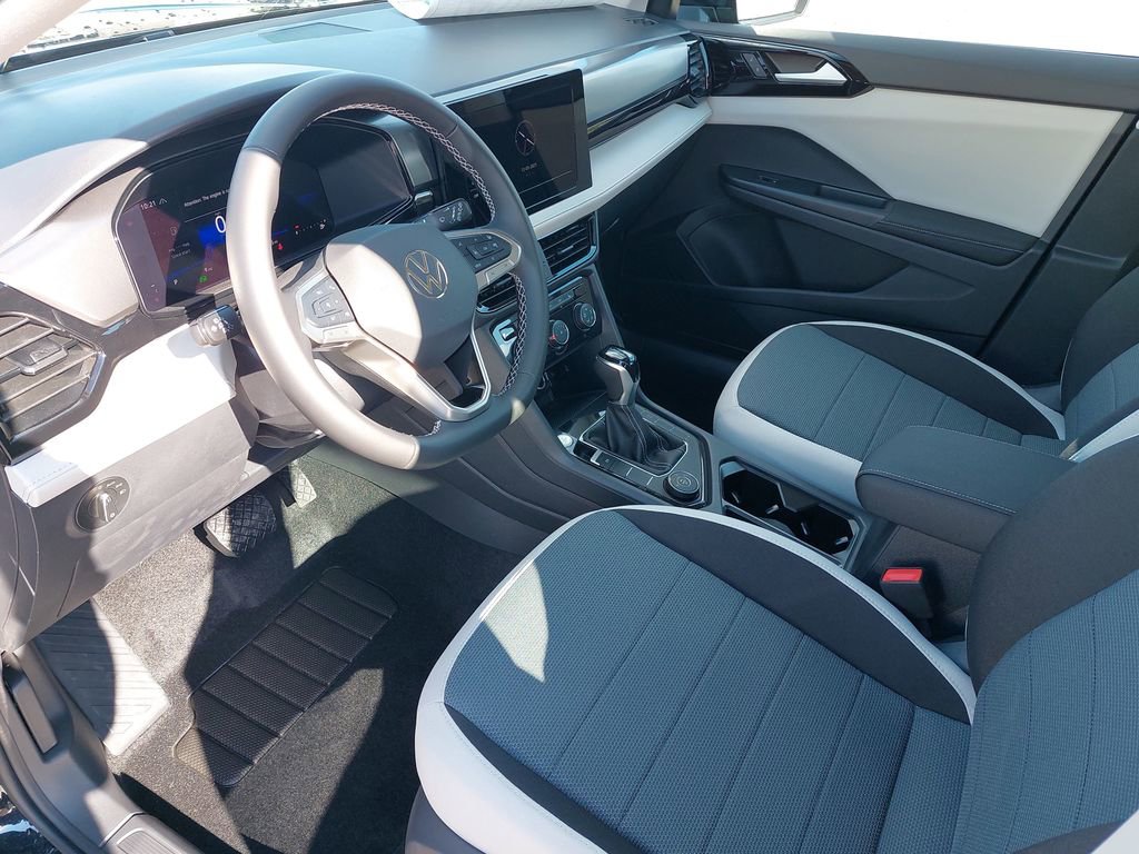 New 2026 Volkswagen Taos S image 13