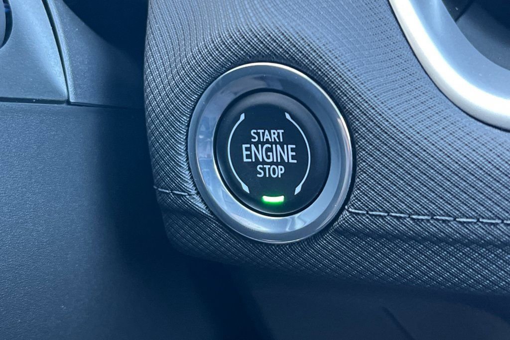 New 2026 Chevrolet TrailBlazer LT w/ LT Cold Weather Package FWD image 19