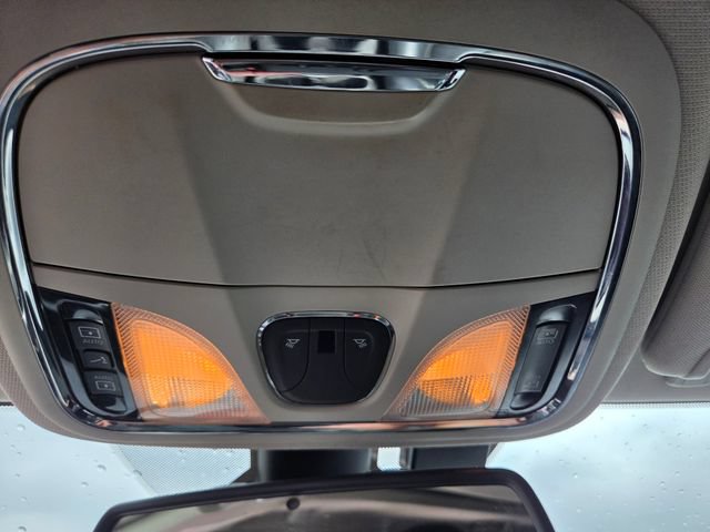 Used 2017 Jeep Cherokee Limited AWD/4WD image 10