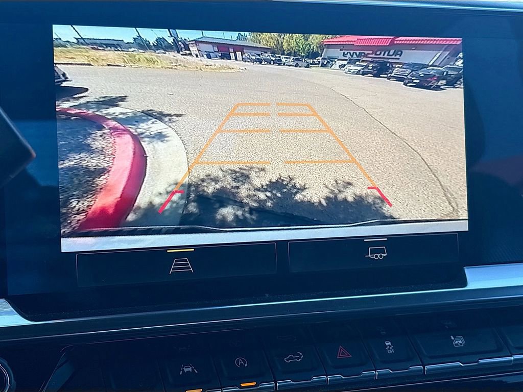 Used 2024 Chevrolet Silverado 1500 RST w/ Protection Package image 14