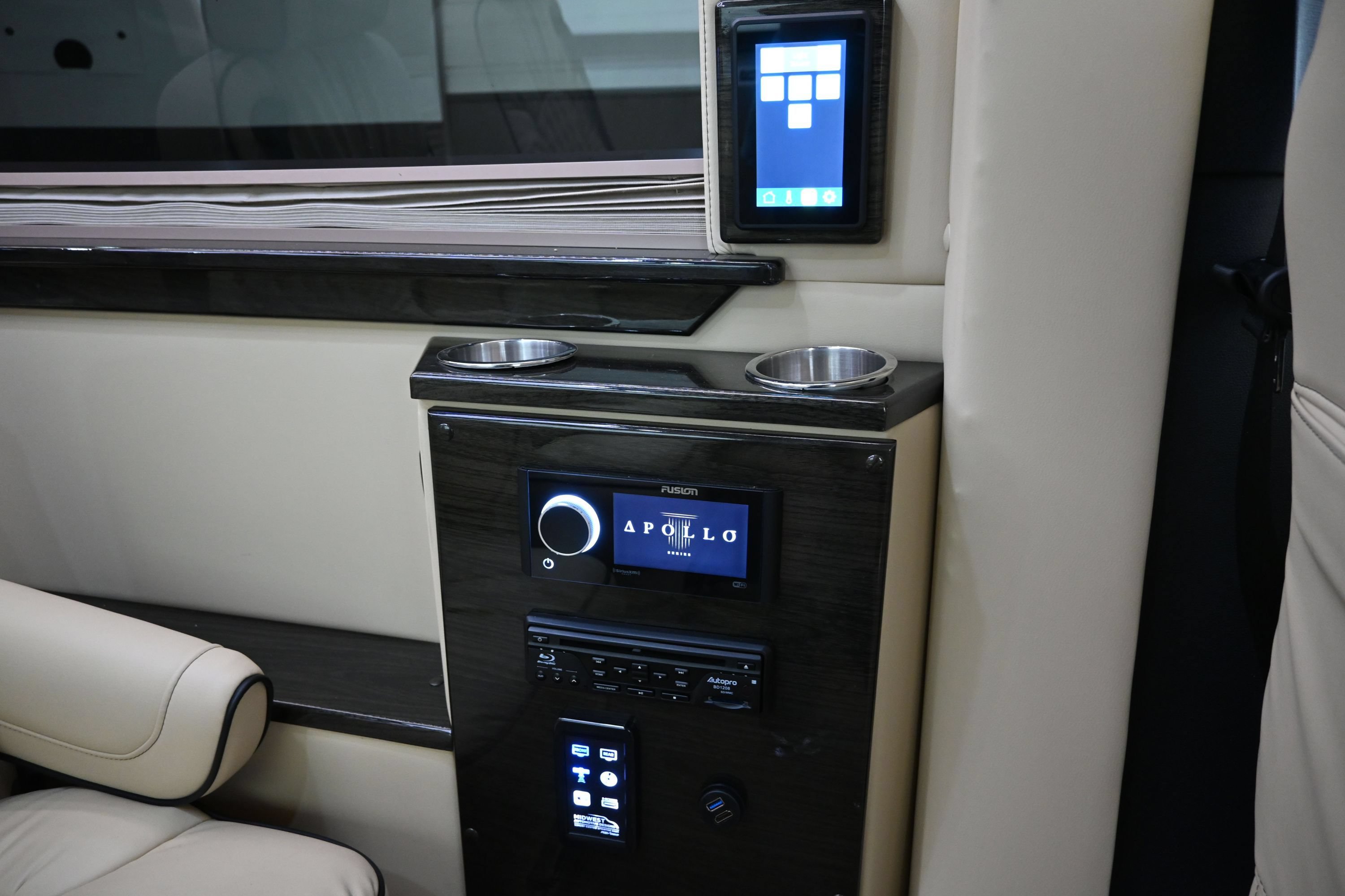 Used 2020 Mercedes-Benz Sprinter 2500 image 28