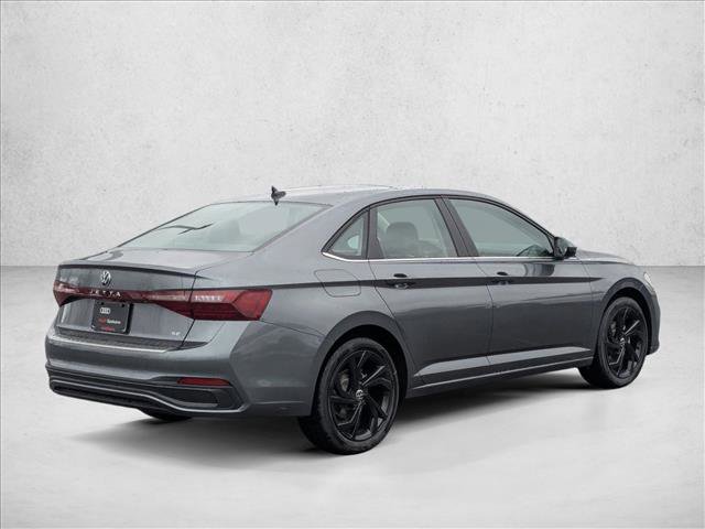 New 2025 Volkswagen Jetta SE image 2