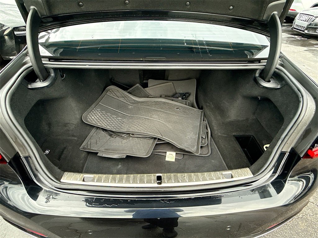 Used 2022 BMW 750i xDrive w/ Executive Package image 30