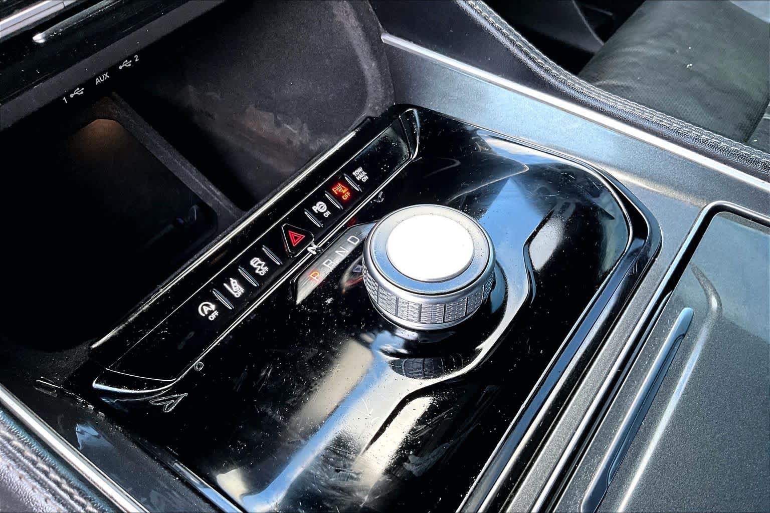 Used 2022 Jeep Wagoneer Series I w/ Convenience Group I RWD image 14