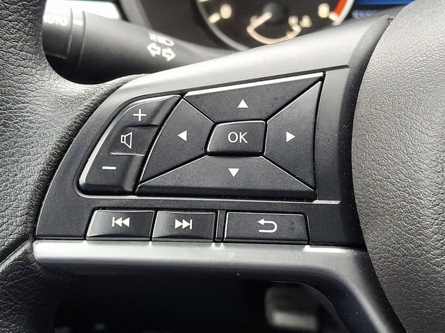 Used 2024 Nissan Altima 2.5 SV image 17