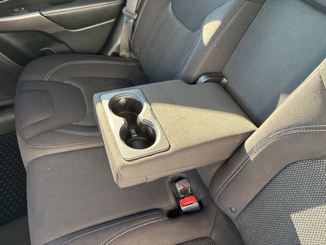 Used 2019 Jeep Cherokee Latitude w/ Cold Weather Group image 31