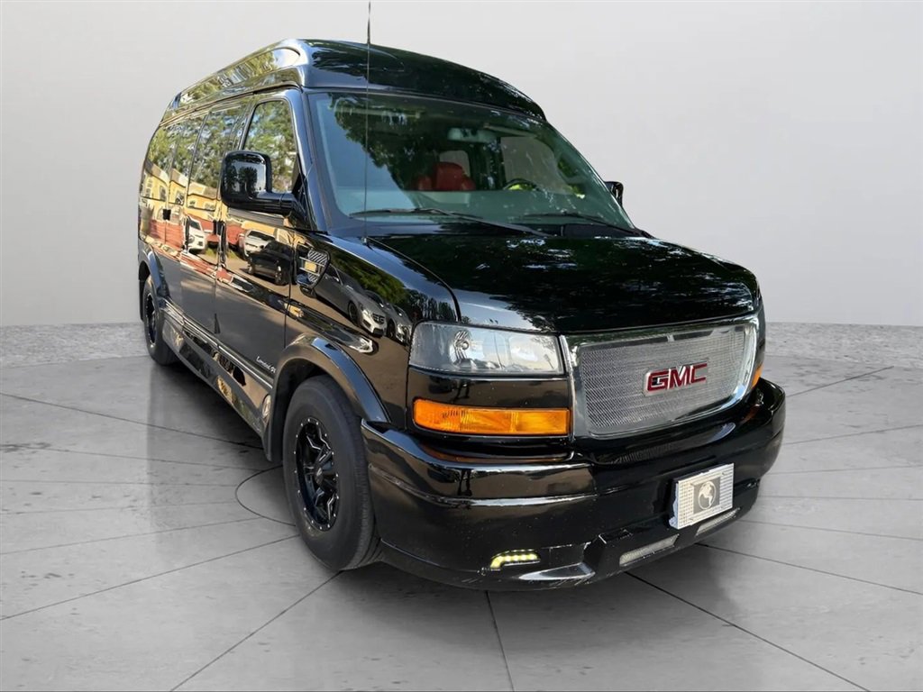 Used 2018 GMC Savana 2500 w/ Enhanced Convenience Package RWD image 3