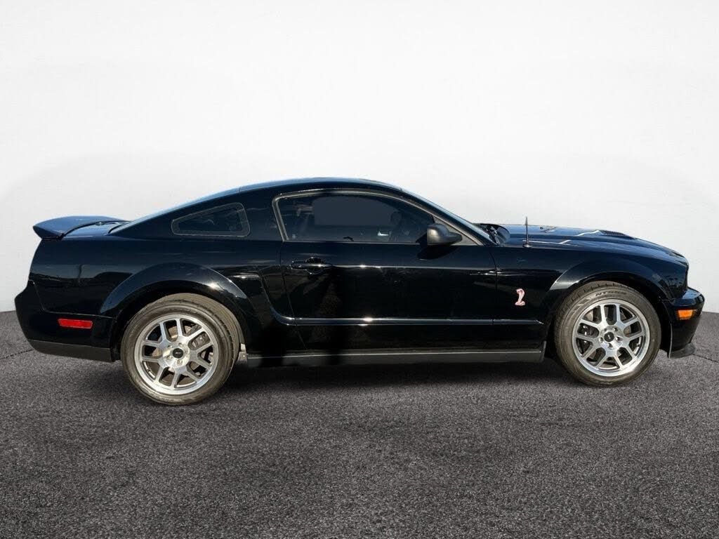Used 2007 Ford Mustang Shelby GT500 RWD image 6