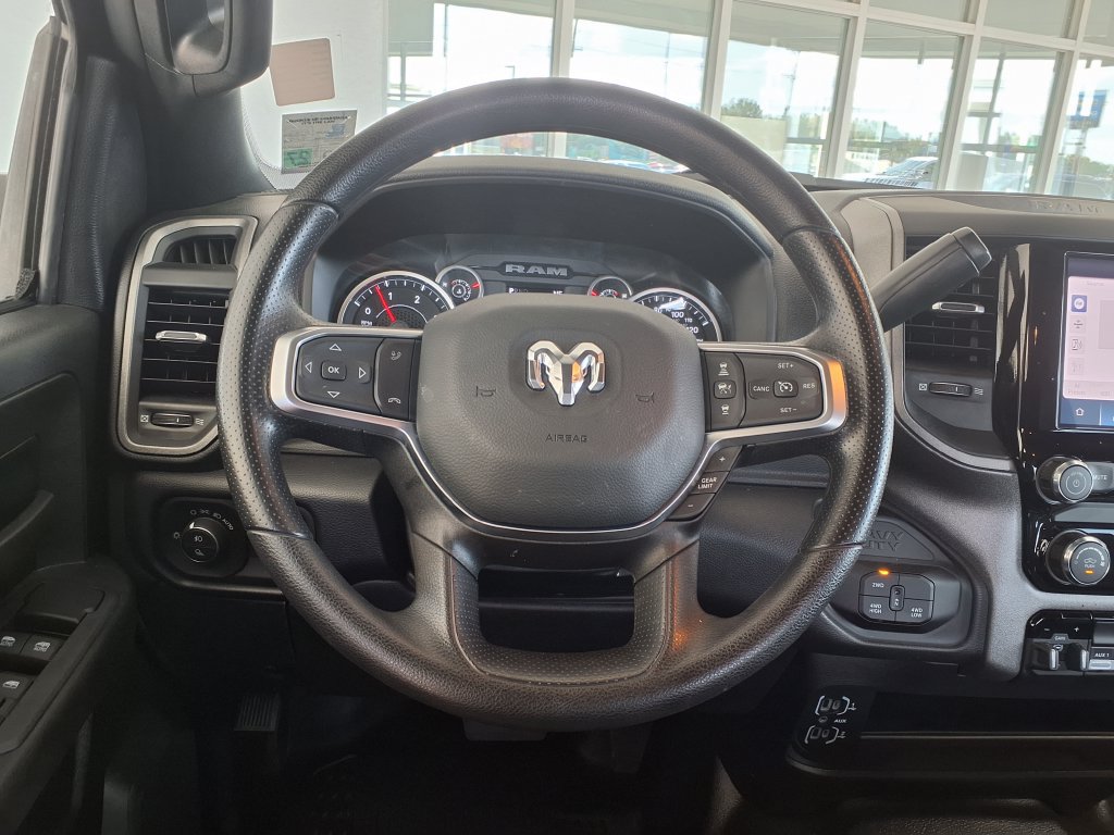 Used 2026 RAM 2500 Tradesman w/ Chrome Appearance Group AWD/4WD image 18