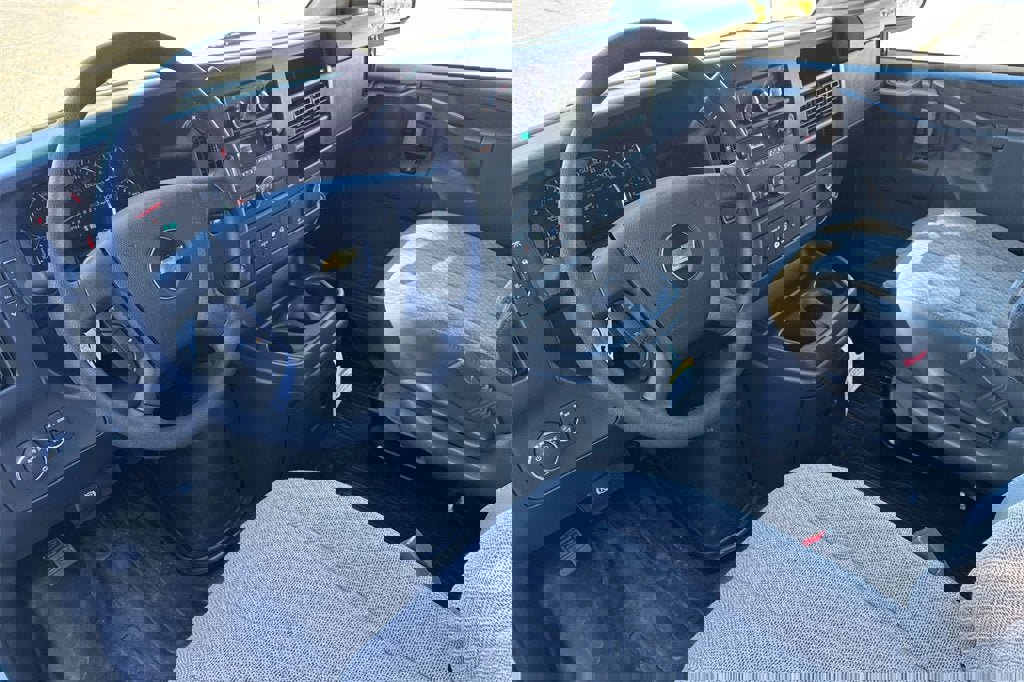 New 2025 Chevrolet Express 2500 w/ Enhanced Convenience Package image 10