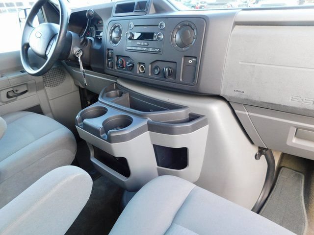 Used 2012 Ford E-350 and Econoline 350 XLT RWD image 17
