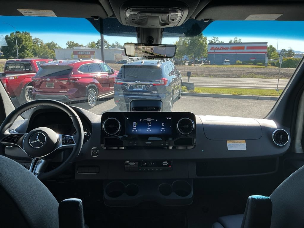 New 2026 Mercedes-Benz Sprinter 2500 image 25