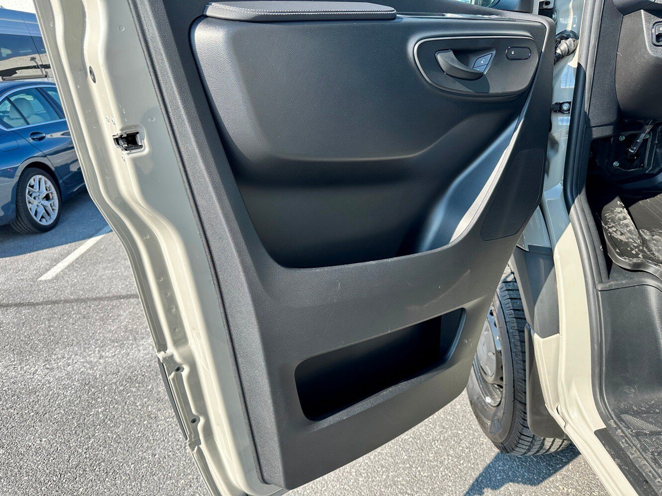 New 2026 Mercedes-Benz Sprinter 2500 image 10