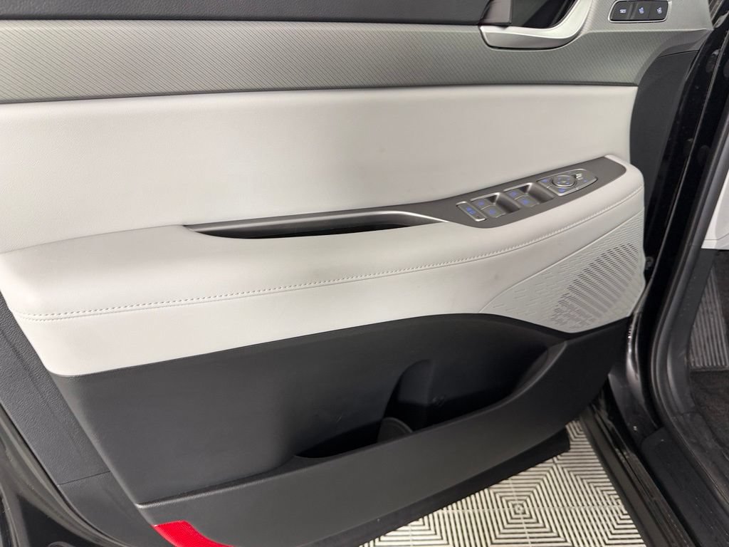 Used 2025 Hyundai Palisade SEL FWD image 26