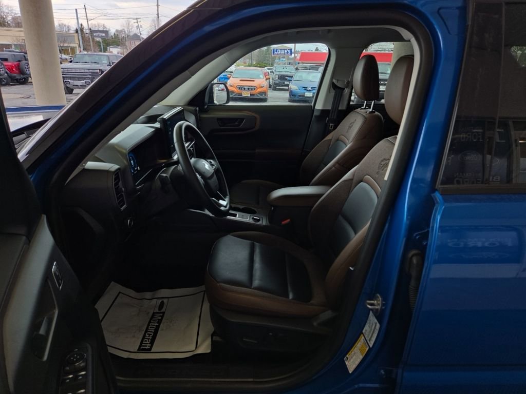 Used 2025 Ford Bronco Sport Outer Banks w/ Outer Banks Tech Package+ AWD/4WD image 11