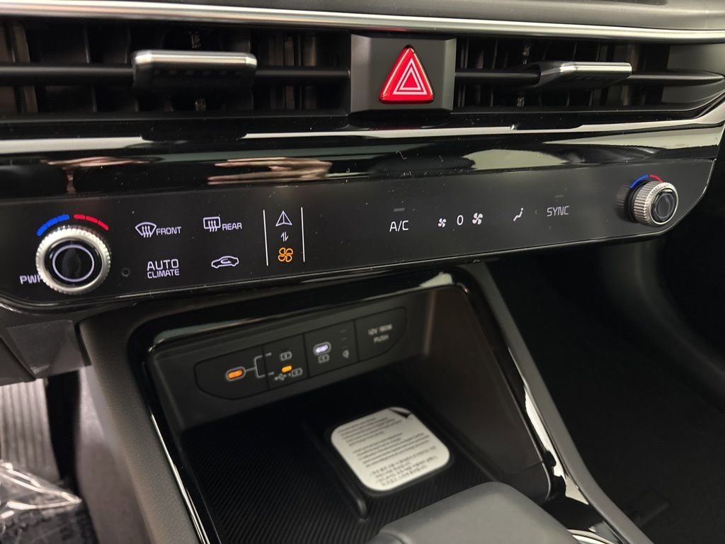 New 2026 Kia K5 GT image 30