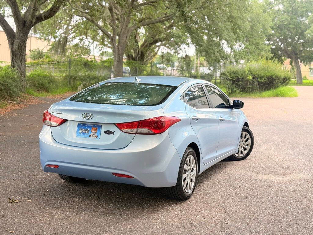 Used 2012 Hyundai Elantra GLS image 5