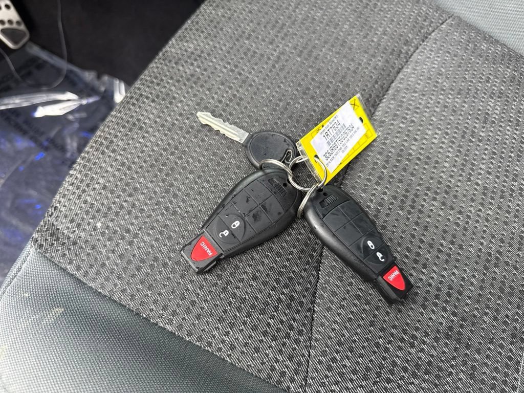 Used 2014 RAM 1500 Big Horn RWD image 18