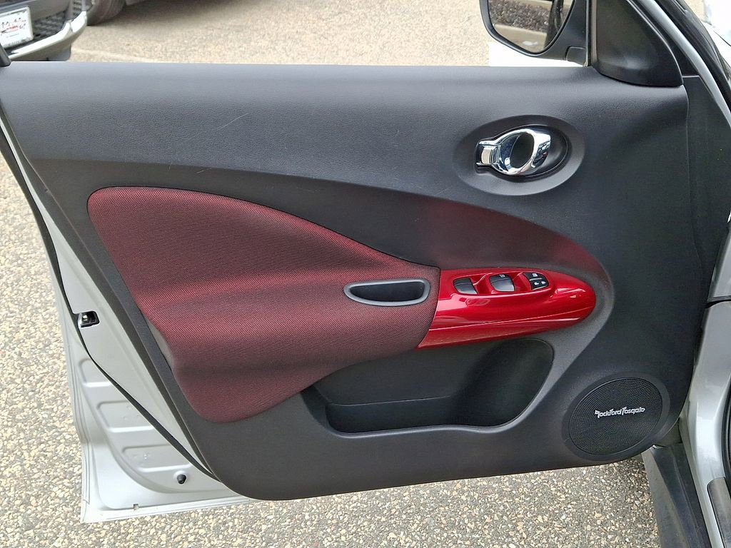 Used 2014 Nissan Juke SL AWD/4WD image 13