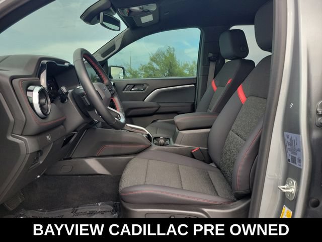 Used 2025 Chevrolet Colorado Z71 AWD/4WD image 15