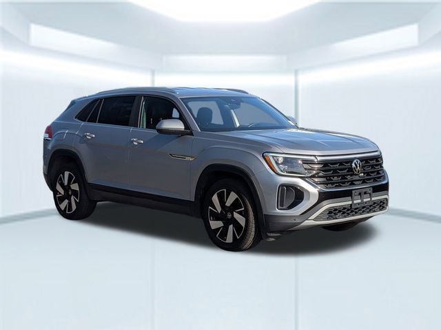 Used 2024 Volkswagen Atlas Cross Sport SE image 9