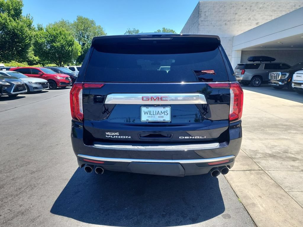 Certified 2022 GMC Yukon XL Denali AWD/4WD image 7