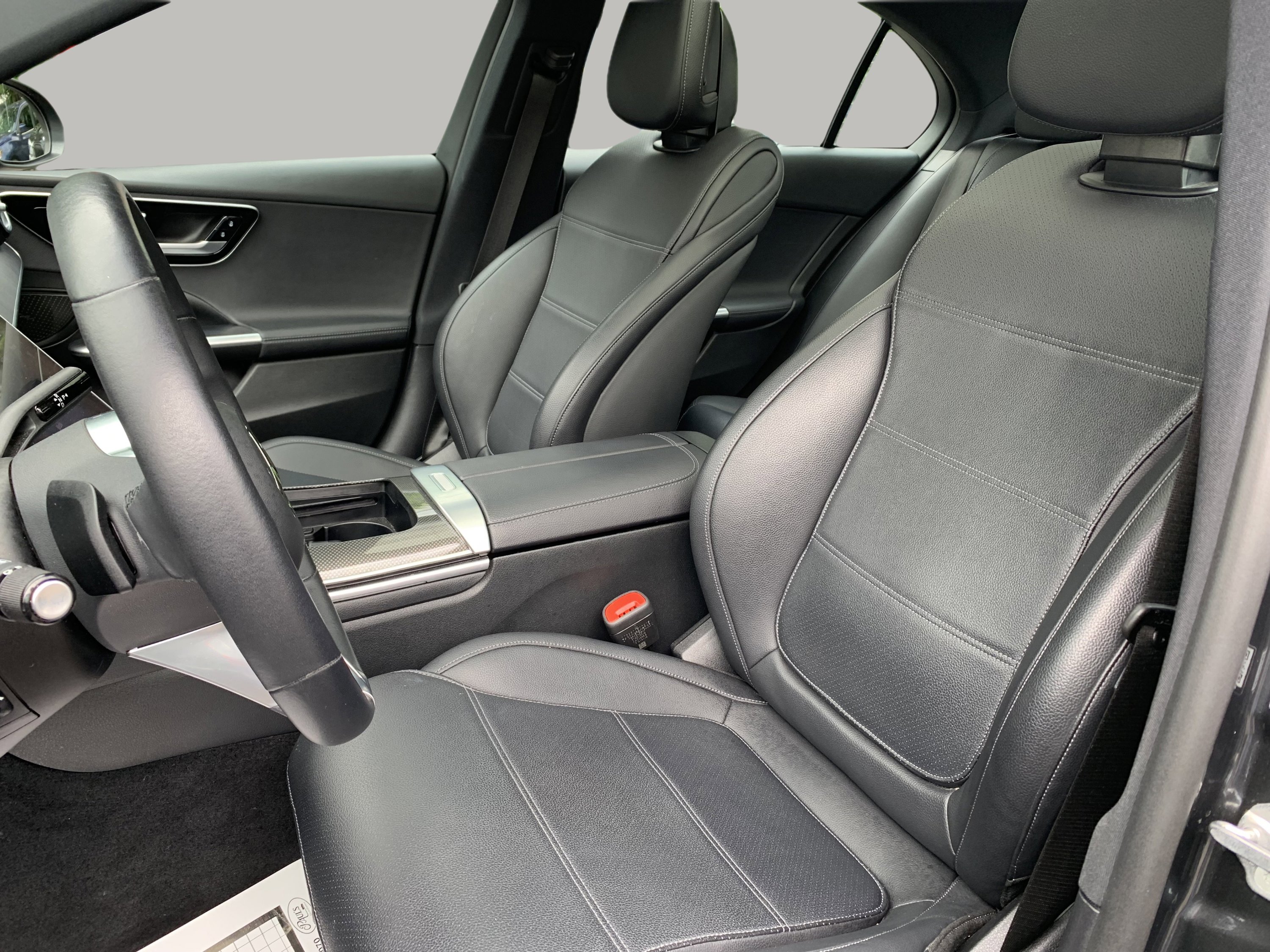 Used 2022 Mercedes-Benz C 300 4MATIC Sedan w/ Exclusive Trim Package image 27