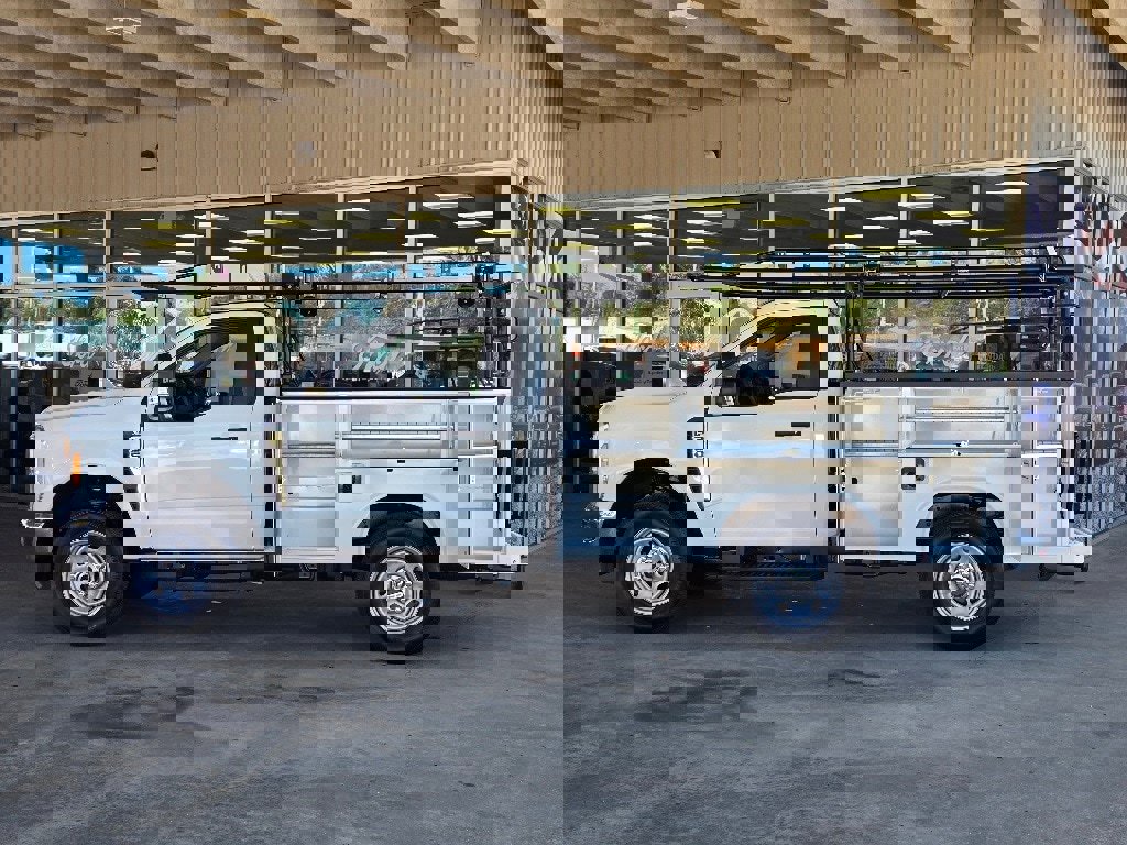 New 2026 Ford F350 XL w/ XL Chrome Package image 22