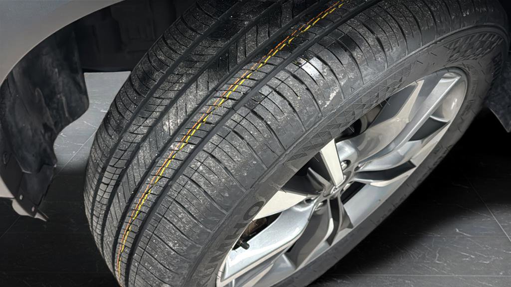 Used 2023 INFINITI QX60 Luxe image 37