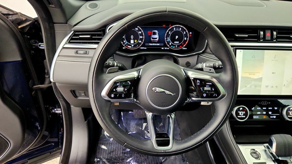 Used 2025 Jaguar F-PACE R-Dynamic S AWD/4WD image 14