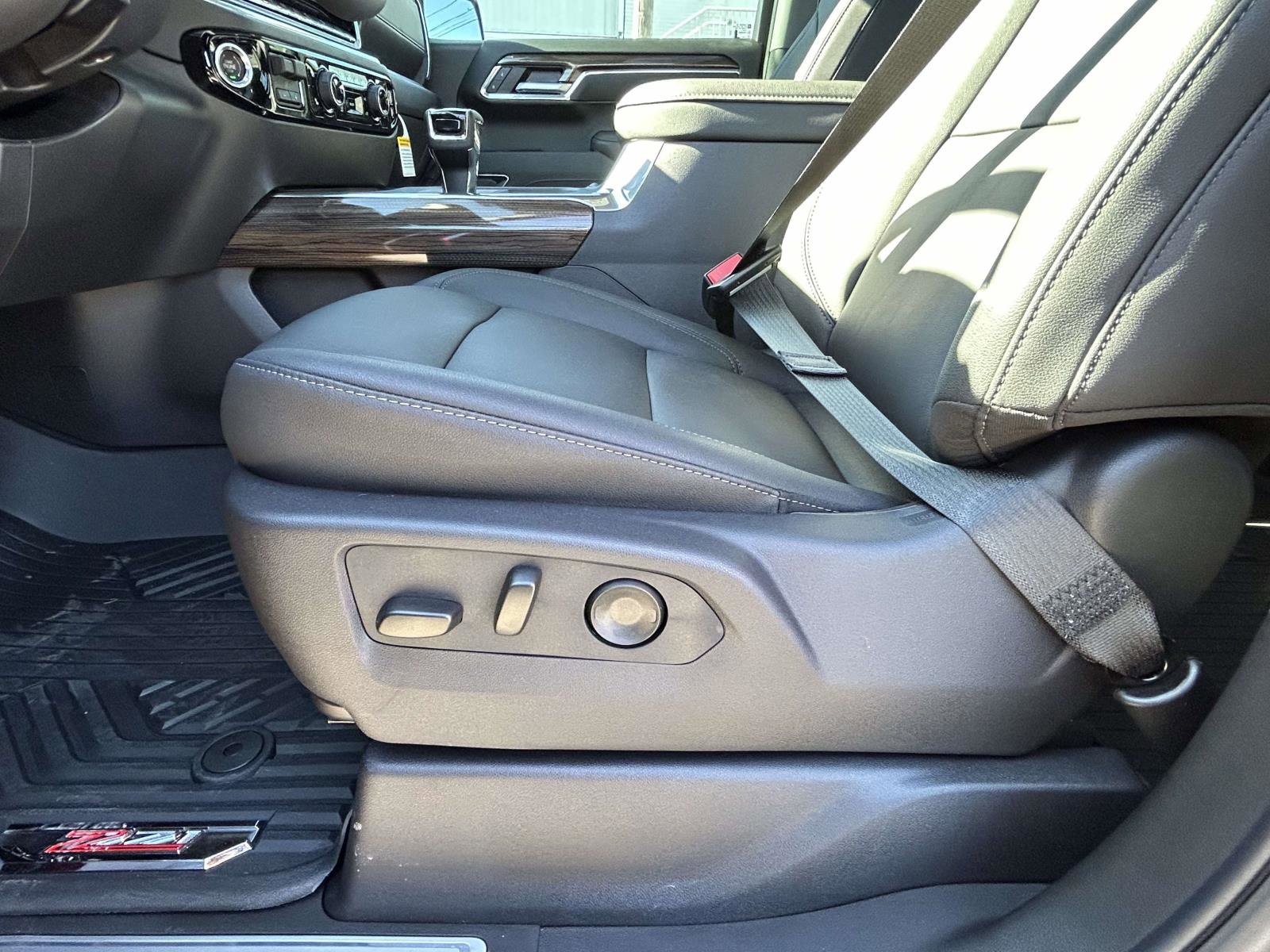 New 2026 Chevrolet Silverado 1500 LT Trail Boss w/ LT Trail Boss Premium Package image 16