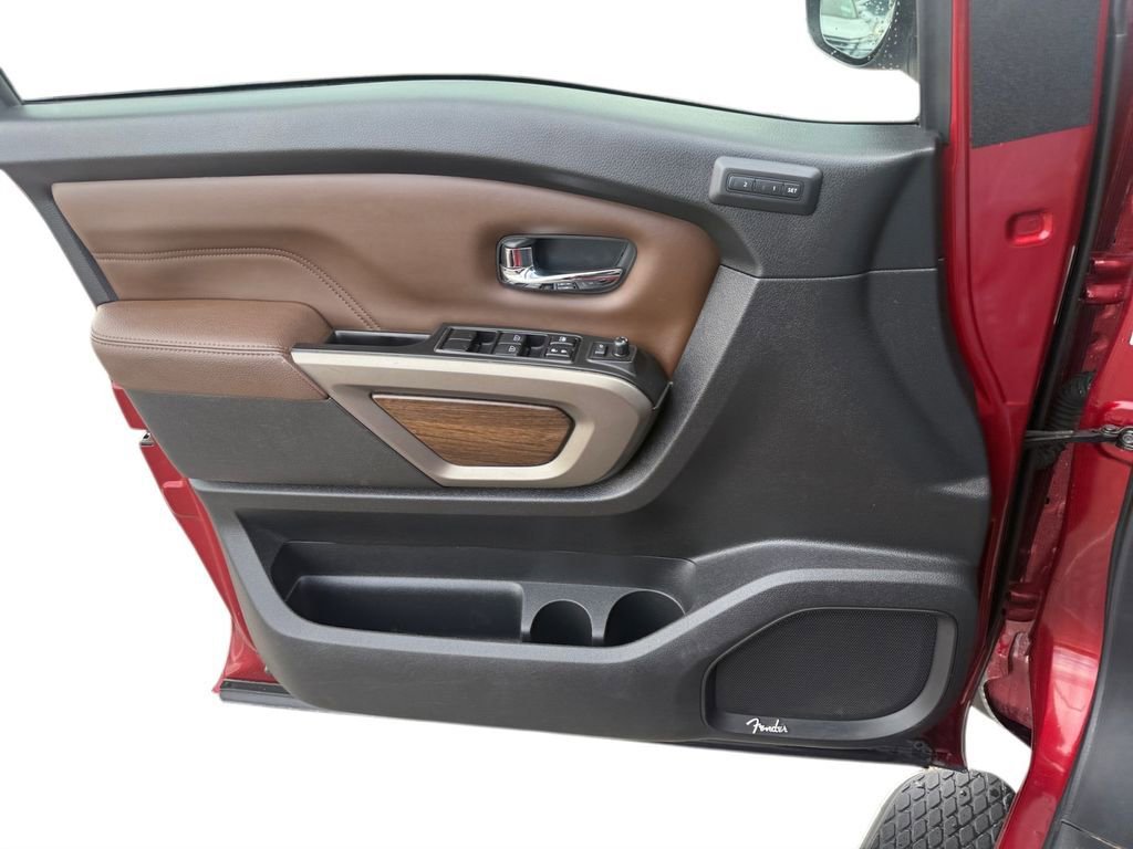 Used 2020 Nissan Titan Platinum Reserve w/ Moonroof Package image 17