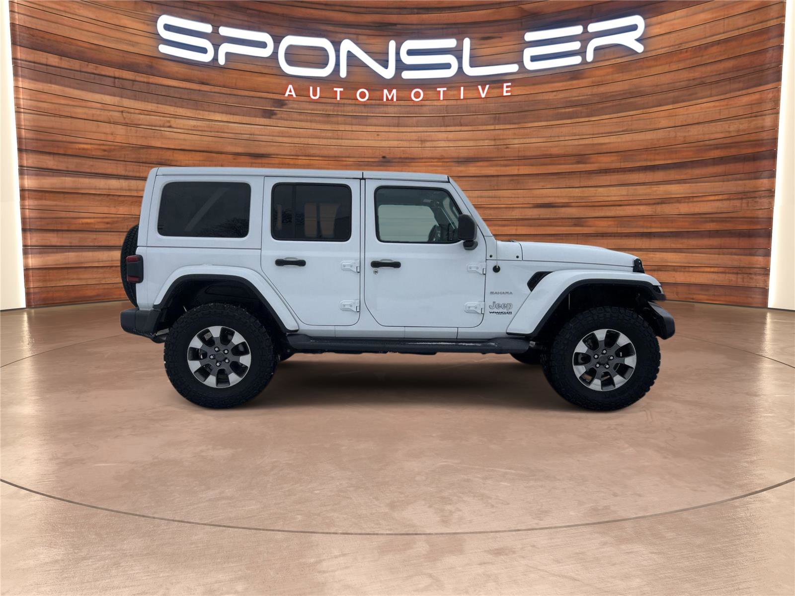 Used 2019 Jeep Wrangler Unlimited Sahara image 7