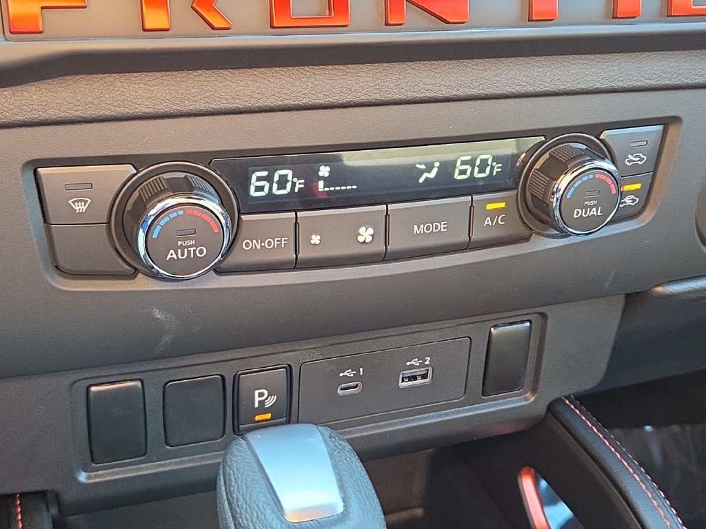 Used 2025 Nissan Frontier PRO-4X w/ Interior Protection Package AWD/4WD image 28
