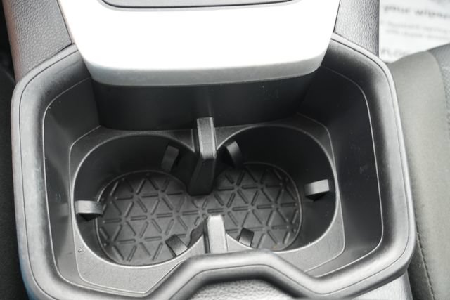 Used 2024 Toyota RAV4 XLE AWD/4WD image 38