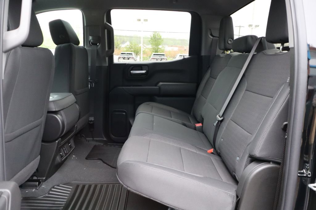 New 2026 Chevrolet Silverado 1500 Custom Trail Boss w/ LPO, Dark Essentials Package AWD/4WD image 35