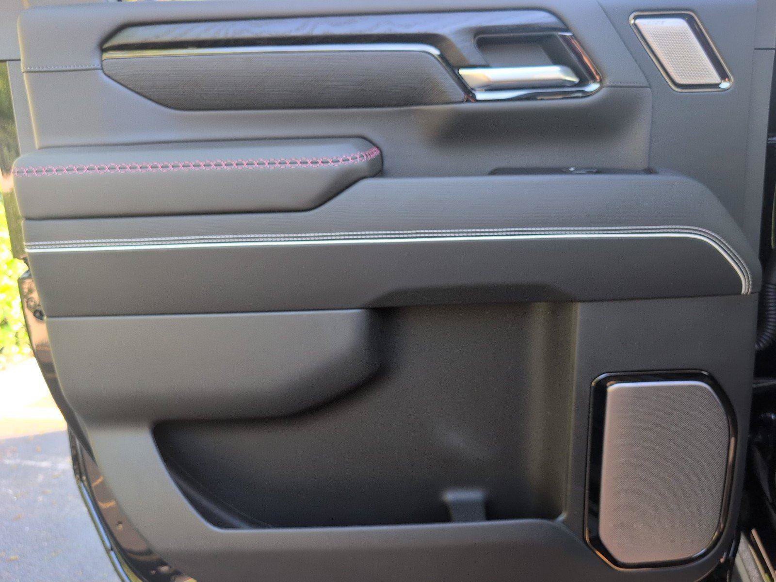 New 2026 GMC Sierra 2500 AT4X AWD/4WD image 35
