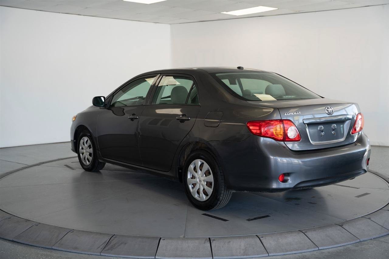 Used 2009 Toyota Corolla w/ All Weather Guard Pkg FWD image 5