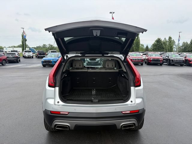Used 2021 Cadillac XT4 Premium Luxury w/ Cold Weather Package AWD/4WD image 16