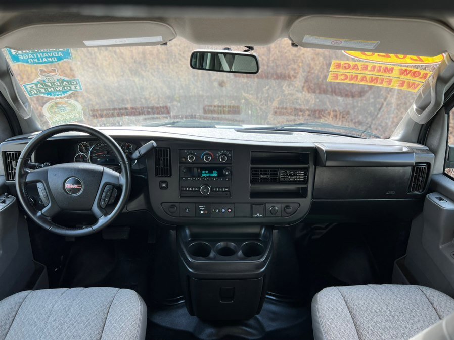 Used 2023 GMC Savana 2500 w/ Driver Convenience Package image 10