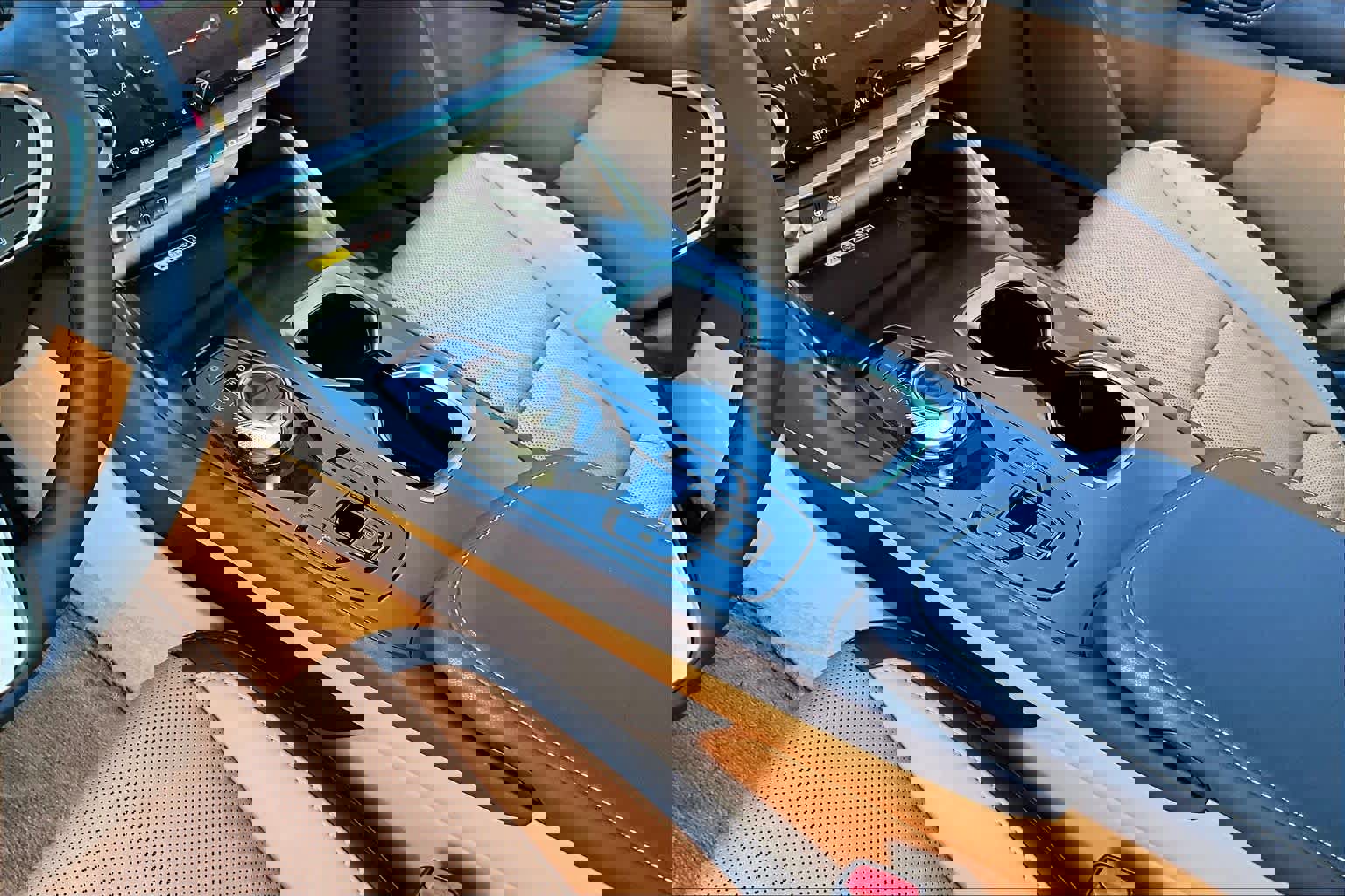 Used 2023 Lexus RZ 450e Premium image 16