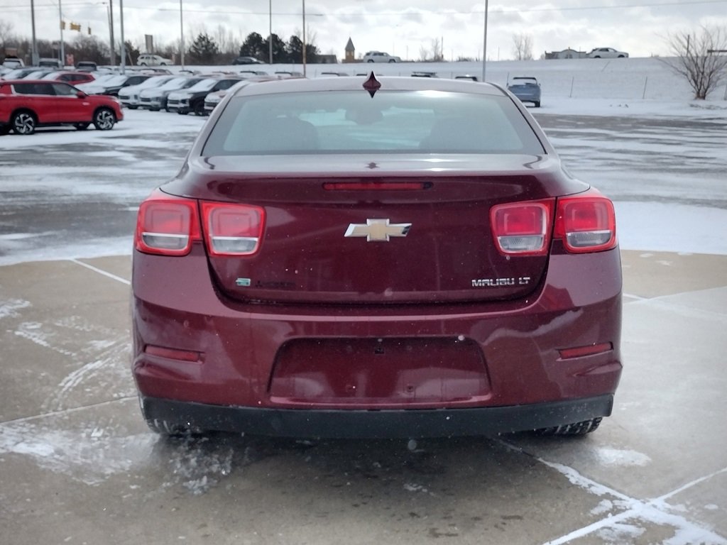 Used 2015 Chevrolet Malibu LT image 16
