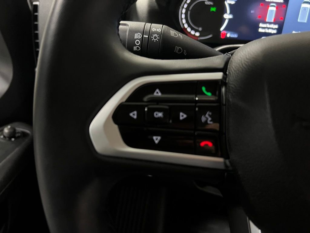 Used 2024 RAM ProMaster 3500 w/ Delivery Van Package image 14