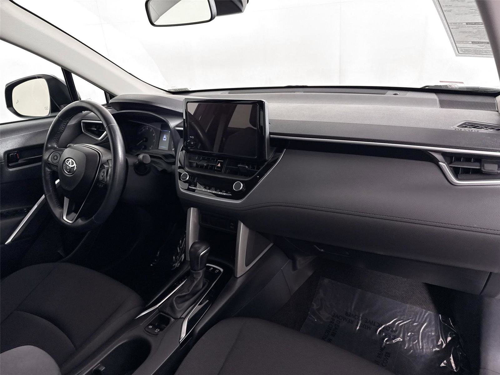 Certified 2023 Toyota Corolla Cross LE FWD image 51