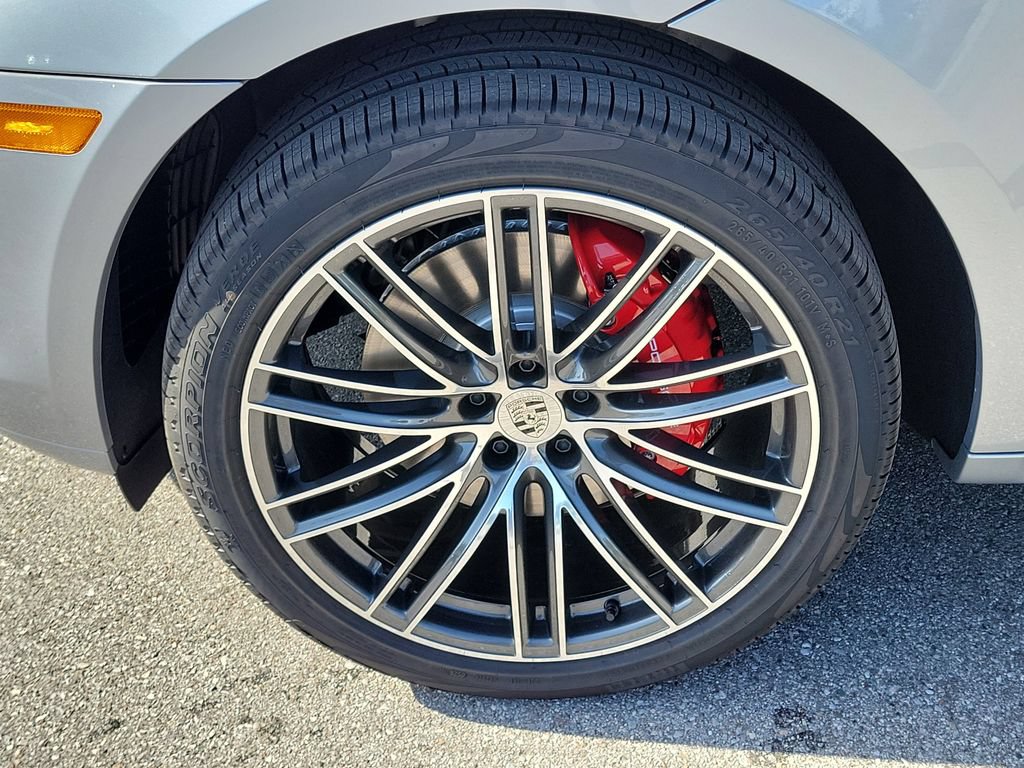New 2026 Porsche Macan S AWD/4WD image 12