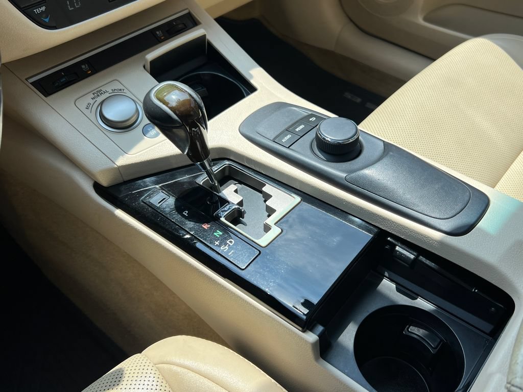 Used 2014 Lexus ES 350 w/ Premium Package FWD image 42