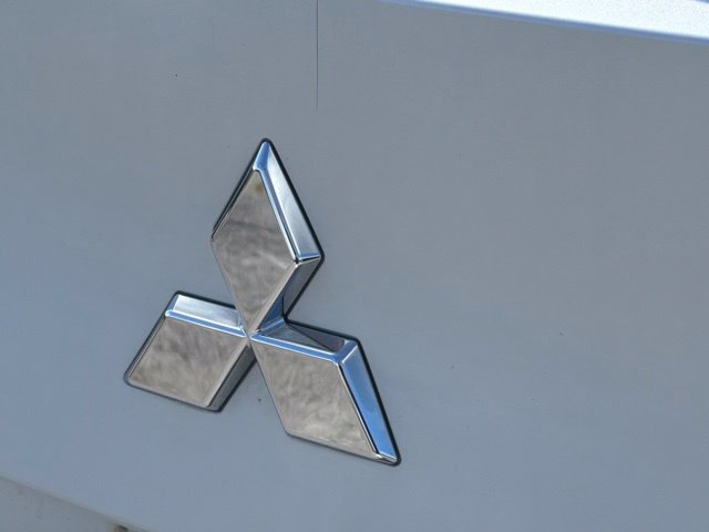 Used 2024 Mitsubishi Outlander SEL FWD image 24