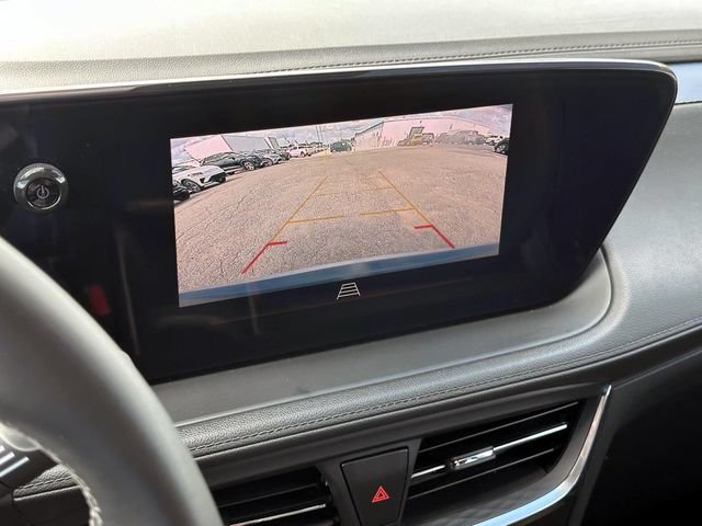 Certified 2024 Buick Encore GX Preferred FWD image 24