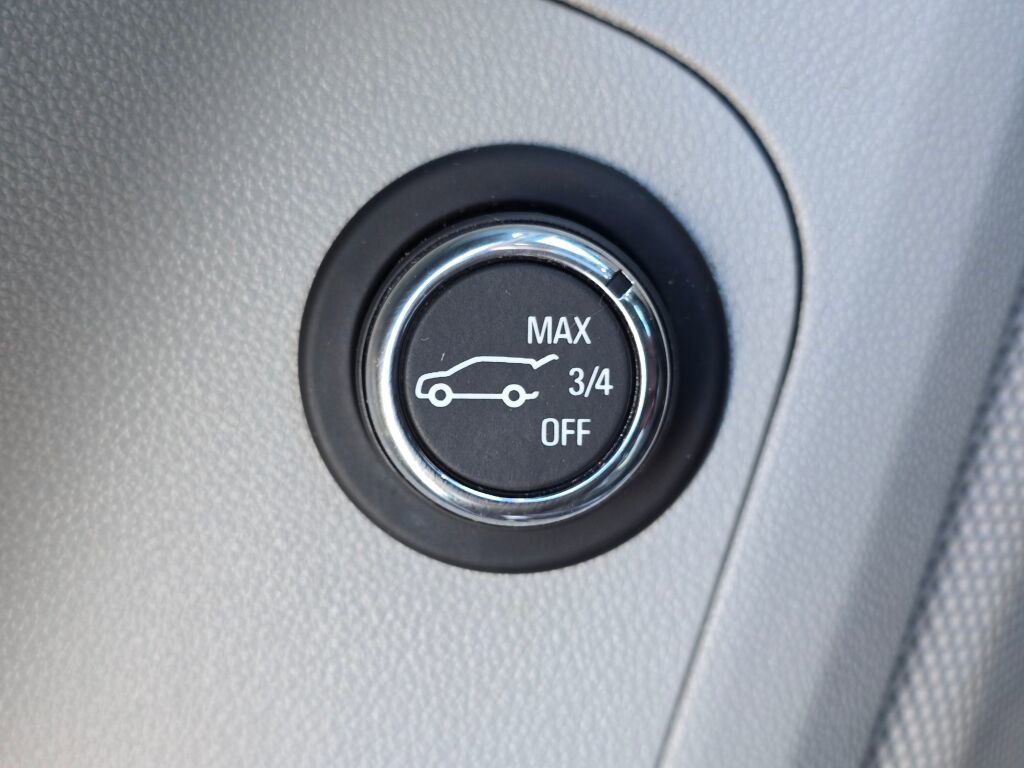 Used 2017 GMC Acadia SLT image 27