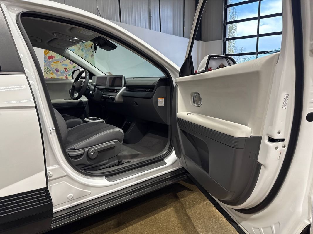 Used 2024 Hyundai Ioniq 5 SE image 79